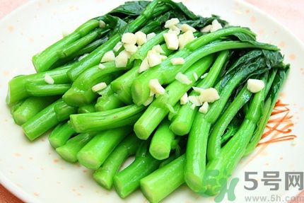 炒青菜為什么發(fā)黑？炒青菜發(fā)黑怎么辦？
