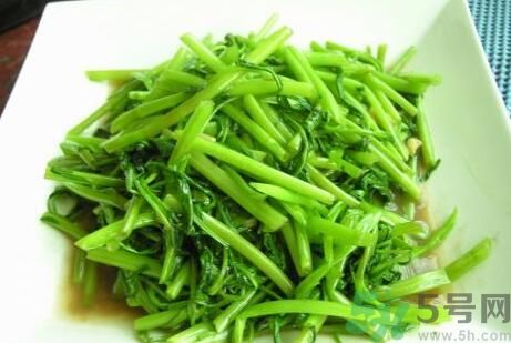 炒空心菜發(fā)黑怎么辦？空心菜怎么炒不發(fā)黑？