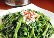 炒空心菜發(fā)黑怎么辦？空心菜怎么炒不發(fā)黑？