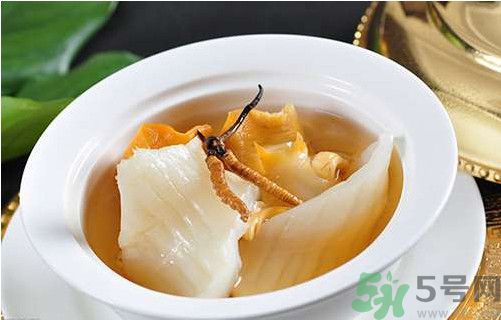 花膠煮后是否一定變成凍膠？花膠煮出來是什么顏色？