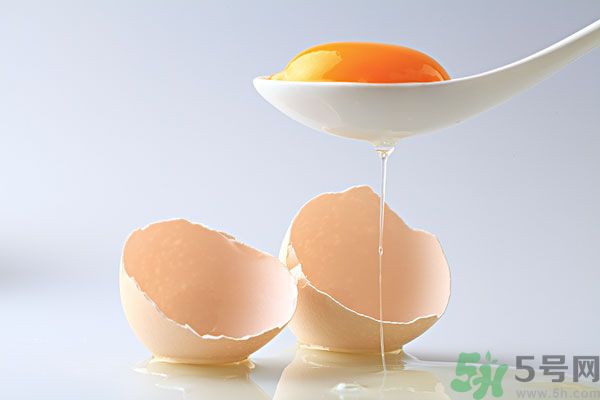 檸檬汁蛋清面粉做面膜能祛斑嗎？檸檬汁蛋清面粉能做面膜嗎？