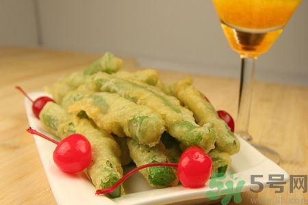 四季豆早期中毒的癥狀有哪些？吃四季豆中毒了怎么辦？