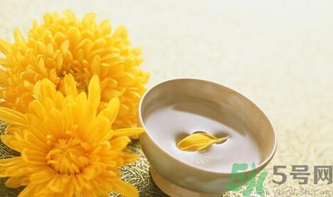 經(jīng)期可以喝菊花晶嗎？菊花晶可以經(jīng)期喝嗎？