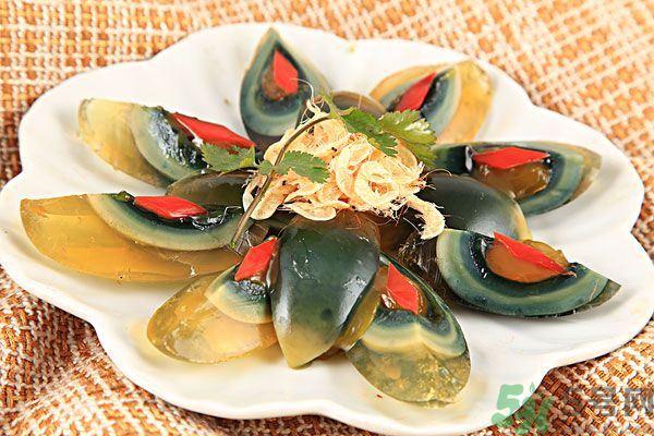吃皮蛋可以降火嗎？吃皮蛋真的能降火嗎？