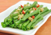 豆角沒熟可以吃嗎？吃沒熟的豆角會(huì)中毒嗎？