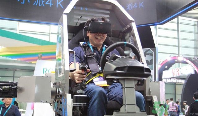 4k vr眼鏡對眼睛有損傷嗎？4k vr眼鏡對眼睛危害有哪些