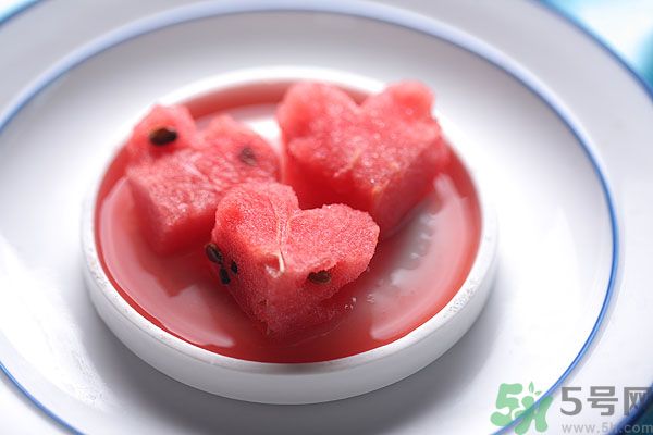 吃西瓜可以美容嗎？吃西瓜對皮膚有什么好處