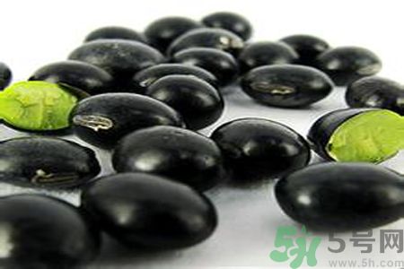 黑豆可以和牛奶一起煮嗎？黑豆和牛奶可以一起吃嗎？