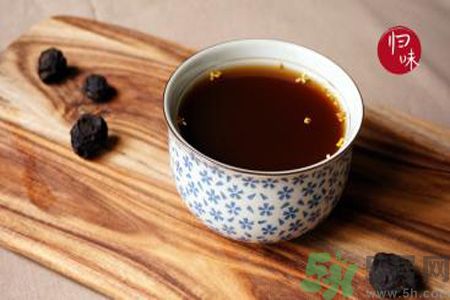 酸梅膏和酸梅粉有什么區(qū)別？酸梅膏和酸梅粉哪個好？