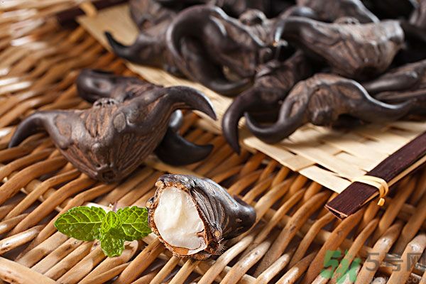 菱角是堿性的嗎？菱角是堿性的還是酸性的？