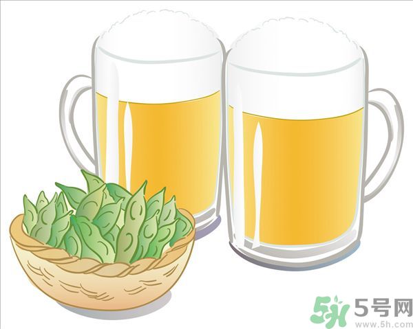 過(guò)期啤酒能喝嗎？過(guò)期啤酒喝了會(huì)怎么樣？