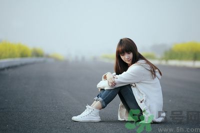 因太漂亮替考被發(fā)現(xiàn)是怎么回事？統(tǒng)考作弊會有什么懲罰？