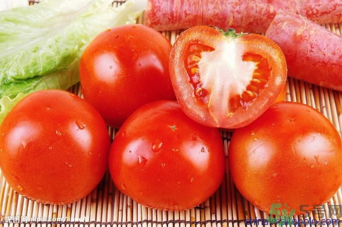 坐月子能吃生西紅柿？月子里能不能吃生的西紅柿？