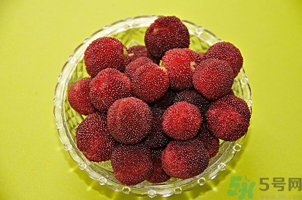 楊梅里面有小蟲怎么洗？楊梅里的蟲子怎么弄出來？