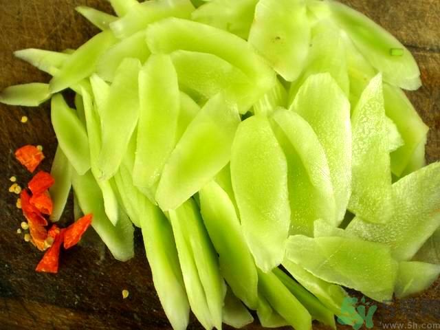 萵筍是涼性的嗎？萵筍是涼性的還是熱性的？