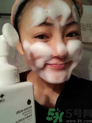 優(yōu)美成分零負(fù)擔(dān)備長(zhǎng)炭呼吸黑膜好用嗎？?jī)?yōu)美成分零負(fù)擔(dān)備長(zhǎng)炭呼吸黑膜怎么樣？