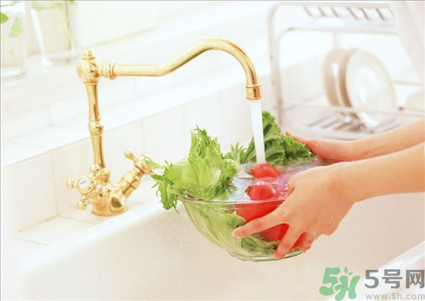 蔬菜怎么洗干凈？蔬菜怎么洗沒(méi)有寄生蟲(chóng)？