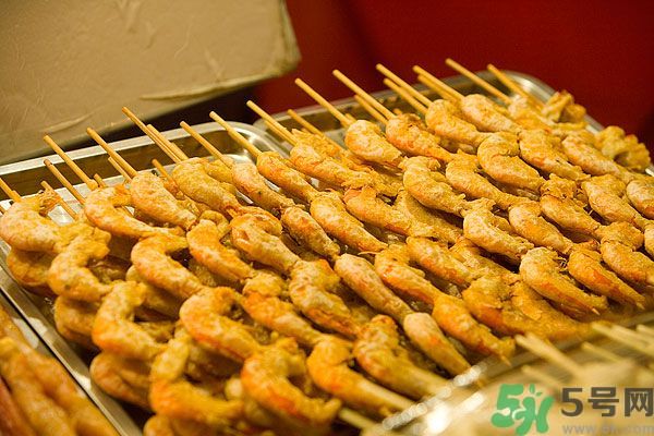 生菜可以和蝦一起吃嗎？生菜和蝦一起吃可以嗎？