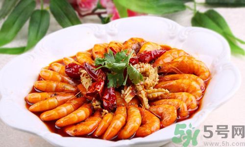 吃粽子可以吃龍蝦嗎？粽子可以和龍蝦一起吃嗎？