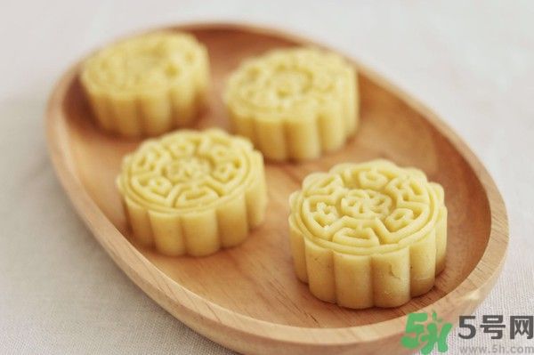 綠豆糕是熱性還是涼性？綠豆糕是涼性的嗎？