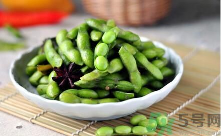 毛豆怎么煮不變黃？毛豆怎么煮不變黑？