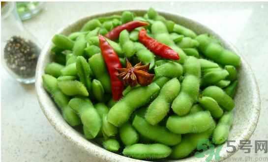 毛豆怎么煮不變黃？毛豆怎么煮不變黑？