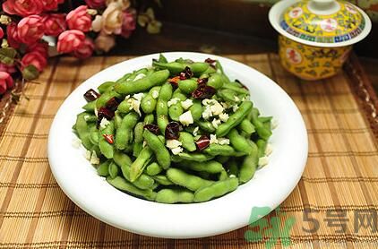 夏天吃毛豆好嗎？夏天吃毛豆有什么好處？