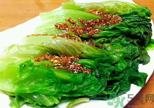 涼拌生菜放生抽還是老抽？涼拌菜放什么醬油好？