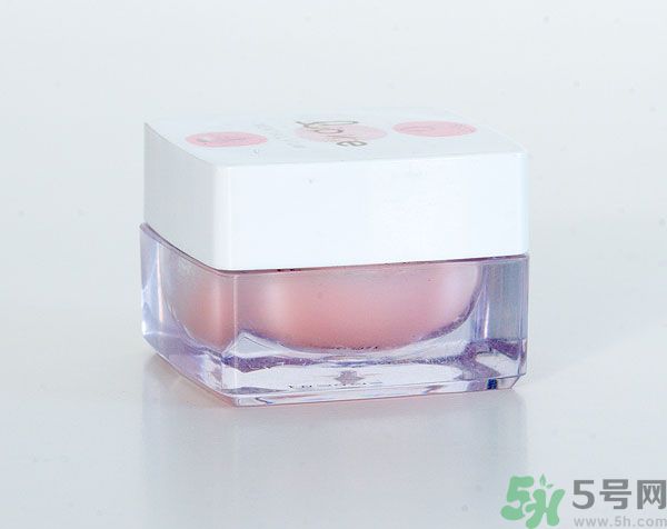 去年沒用完的防曬霜今年還能用嗎？擦護膚品直接用手取好嗎？