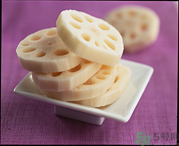 蓮藕里面的泥怎么清理？蓮藕里面的泥巴怎么洗？