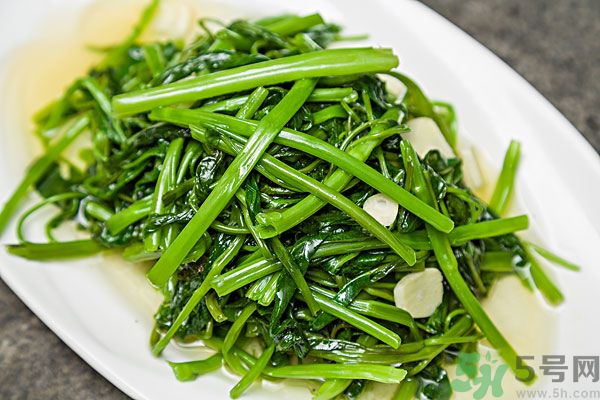 空心菜是菠菜嗎？空心菜是不是菠菜？
