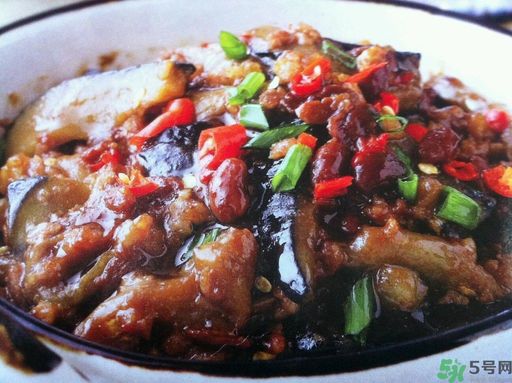 黃豆醬做什么菜好吃？黃豆醬的熱量？