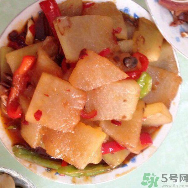 豆瓣醬的做法？豆瓣醬和黃豆醬的區(qū)別？