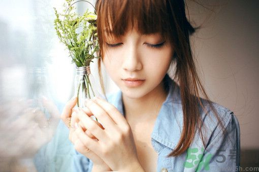 14歲女孩身高149cm正常嗎？14歲女孩身高標(biāo)準(zhǔn)是多少？