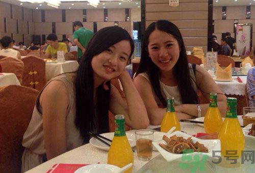 青春期女生吃很多是怎么回事？青春期女生很能吃怎么辦？