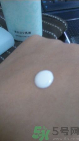 sofina蘇菲娜防曬霜要卸妝嗎？sofina防曬區(qū)別有哪幾種