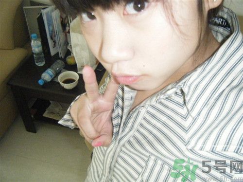 15歲女孩可以生孩子嗎？15歲生孩子會(huì)怎樣