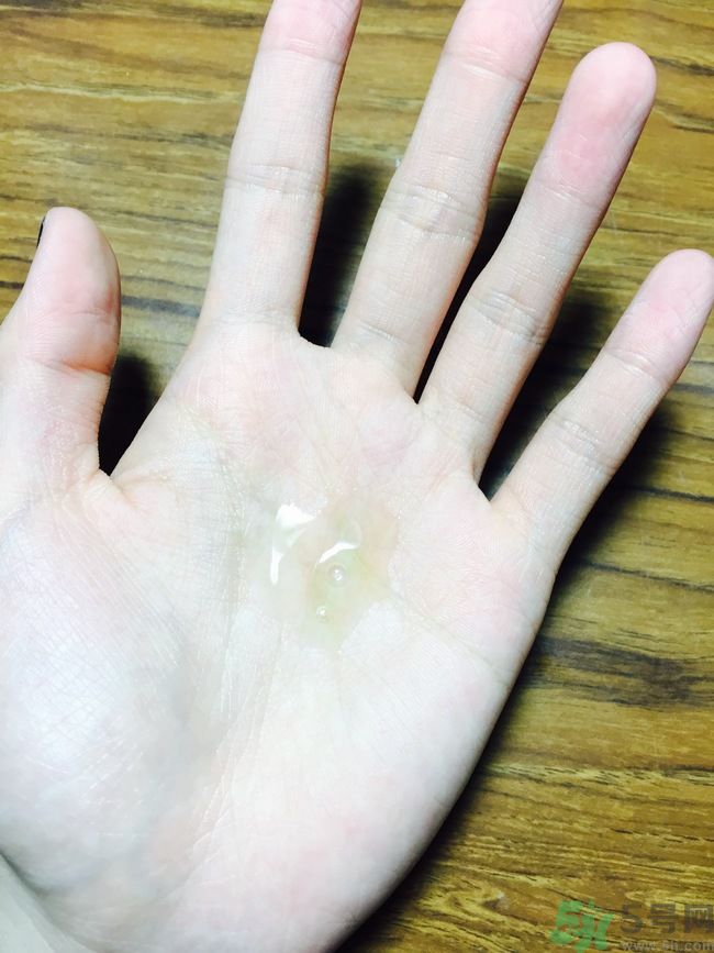 科顏氏藜麥煥膚精華怎么樣？科顏氏藜麥煥膚精華好用嗎