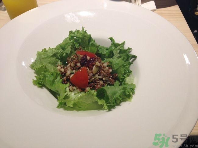 科顏氏藜麥煥膚精華怎么樣？科顏氏藜麥煥膚精華好用嗎