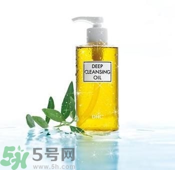 卸妝重要嗎？如何正確的卸妝？