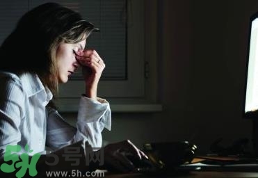 女生熬夜會(huì)長胡子嗎?女生長胡子怎么辦