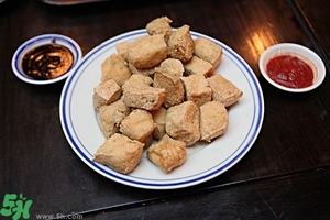 臭豆腐能帶上飛機(jī)嗎？坐飛機(jī)能帶臭豆腐嗎？