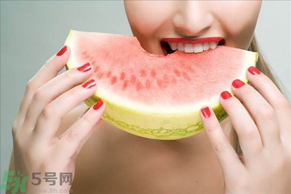吃西瓜有什么壞處？吃西瓜的禁忌有哪些？