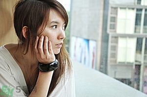 高冷是什么意思？別人說我高冷怎么辦？