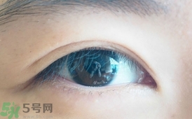 單眼皮怎么變雙眼皮了？單眼皮上面有一條線