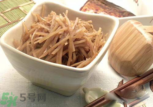 牛蒡茶的副作用有哪些？喝牛蒡茶好不好？