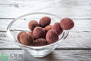 荔枝吃多了會(huì)上火嗎?怎么吃荔枝不上火？