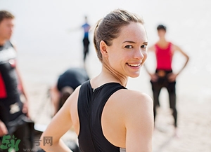 浮潛是什么意思？深潛和浮潛有什么區(qū)別？?