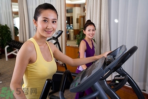 健身能帶妝嗎？健身之前需要卸妝嗎？