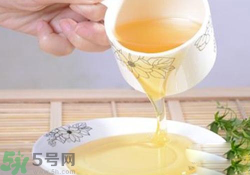 一天喝多少蜂蜜水合適？怎么正確喝蜂蜜水？